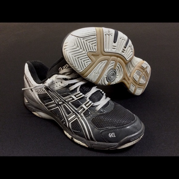 *Gently Worn* $40 - ASICS Gel Shoes : 11 - Picture 2 of 7
